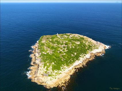 Cliffy Island Lighthouse - VIC SQ (PBH3 00 33265)